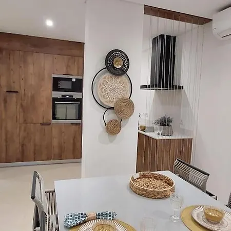 Espaco Completamente Novo. A Um Passo Do Mar. Apartamento